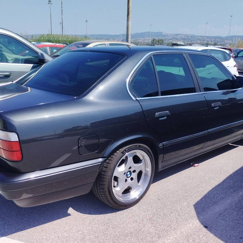 Replica M5 wheels with Michelin Pilot Sport tires, 17 inch