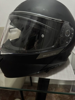 Helmet size M with integrated glasses like new
