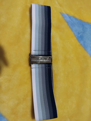 Elastic belt like new, adjustable, white and blue