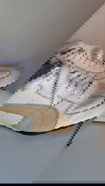 Αθλητικά παπούτσια Puma Νο 38