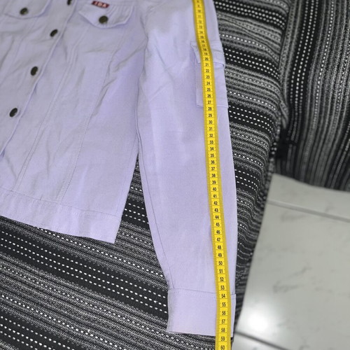 Lilac shirt used, size medium