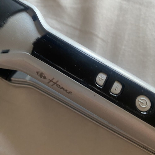Carrefour Hair Straightener used with adjustable temperature