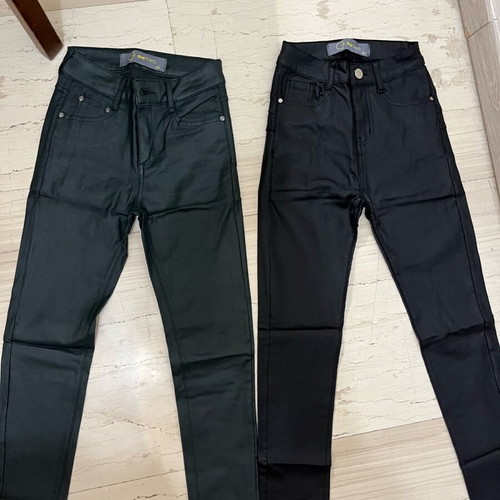 Owl leather skinny pants black like new, sizes XXS and XS