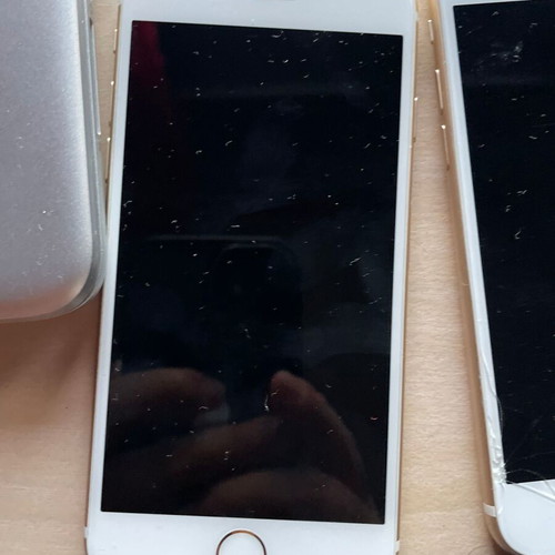 Apple iPhone 7, 8, SE pack of 6 like new