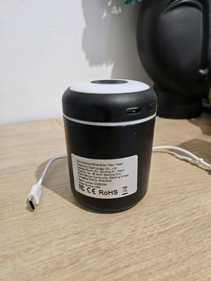 Μικρός φορητός υγραντήρας humidifier σαν καινούργιο, με τροφοδοσία USB