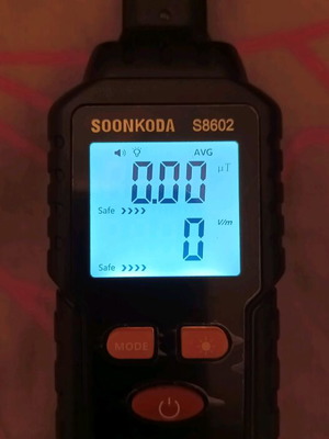 E.M.F. Meter уред за измерване на електромагнитно излъчване нов