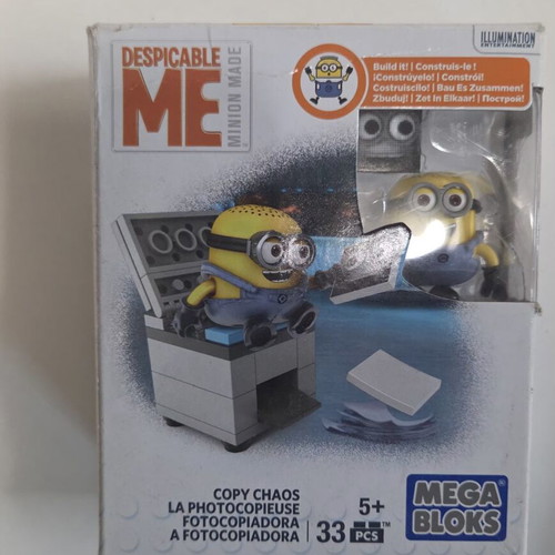 Mega Bloks Despicable Me Copy Chaos new