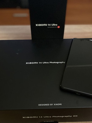Xiaomi 14 Ultra smartphone σαν καινούργιο με Photography Kit και αξεσουάρ