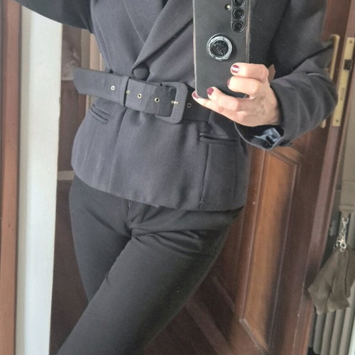 Vintage gray jacket with belt On Line like new, size 3