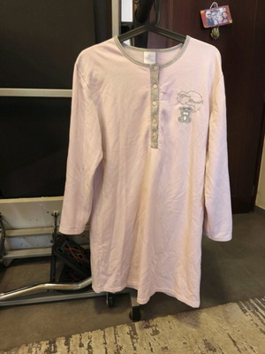 Nightgown pink small used