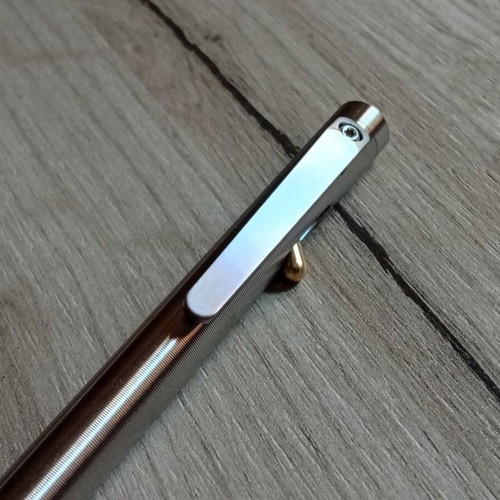 Titanium pen with lever, like new, Schneider Gelion g2 refill 0.5mm