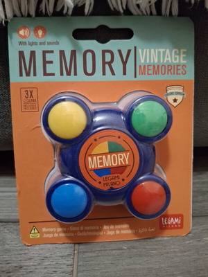 Legami Milano Memory Game Vintage Memories with lights and sounds