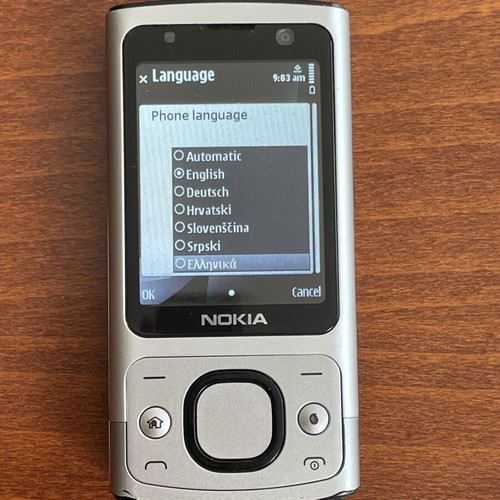 Nokia 6700s phone used with metal body and original battery