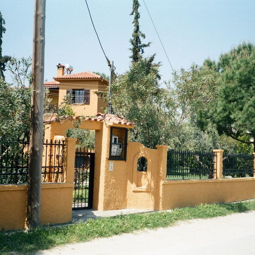 Εξοχική βίλα 3 επιπέδων 161 τ.μ στη Νικήτη Χαλκιδικής, επιπλωμένη