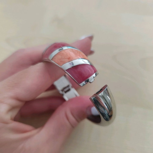 Colorful bracelet with stones like new