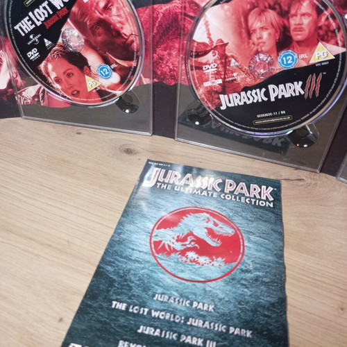 Jurassic Park Trilogy DVD like new with English subtitles