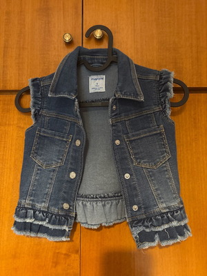Mayoral sleeveless denim jacket size 116 for girls 5-6 years