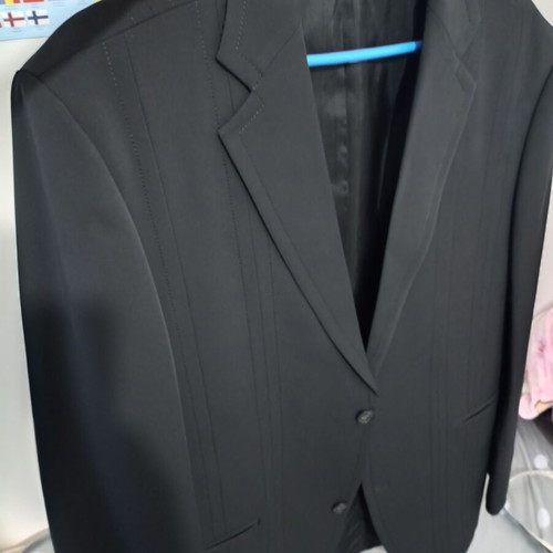 Berto Lucci Slim Fit Men's Suit Black Size 44 M like new with tie gift