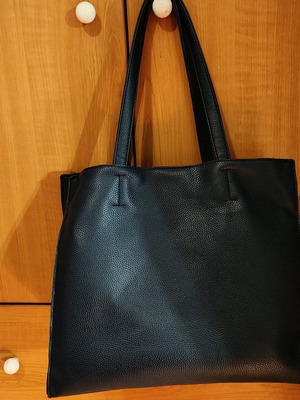 Blue women's bag like new with shoulder strap handheld