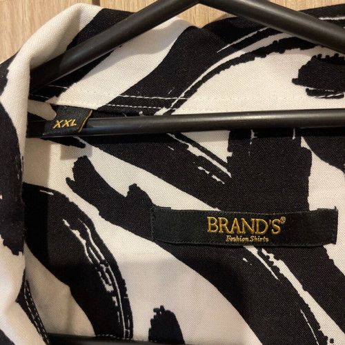 Brand’s short-sleeve printed shirt XXL like new