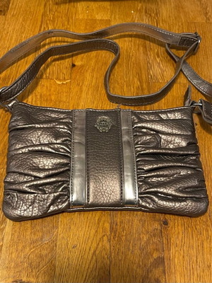 Killah Y2K crossbody bag like new, bronze color