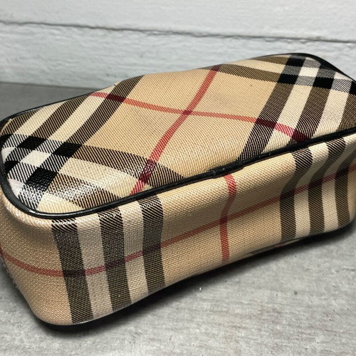 Burberry luxury toiletry bag used with defects