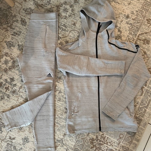 Adidas unisex tracksuit set Small slightly used, white and grey