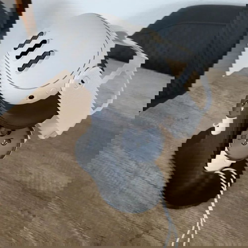 Βάση Αποθήκευσης για Quest 3, 3s και Quest 2 κατόπιν παραγγελίας