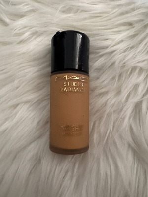 Mac Studio Radiance Foundation NC25 new