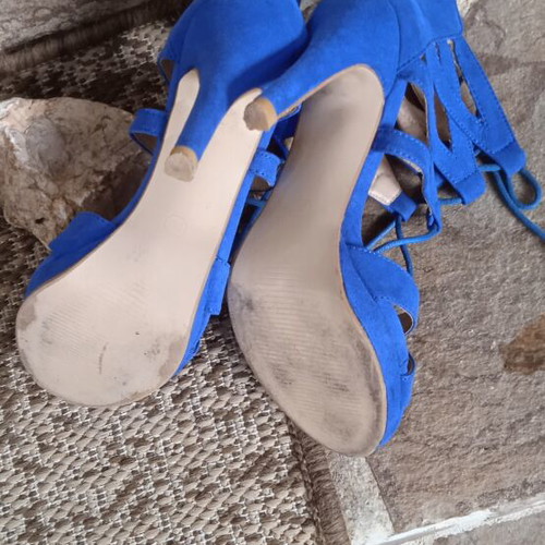 Tulipano suede pumps like new, size 36, 10 cm heels