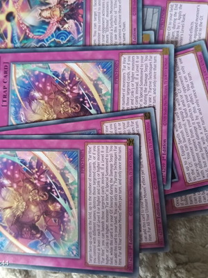 Yu-Gi-Oh Furtive Techniques Fur Hire card like new
