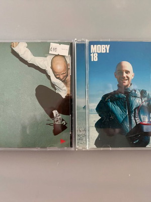 Moby Play и 18 CD като нови