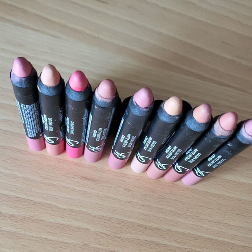 Golden Rose matte lipsticks pack of 9 like new