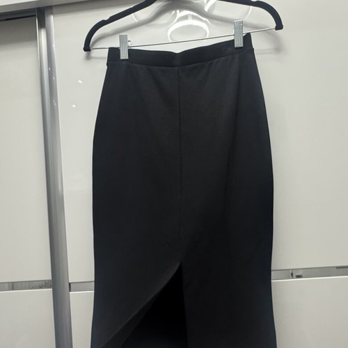 Midi pencil skirt size S, like new, black elastic fabric