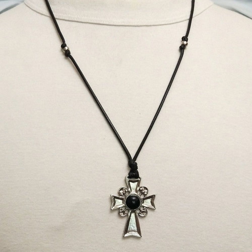 Men's pendant with Anglo-Saxon cross
