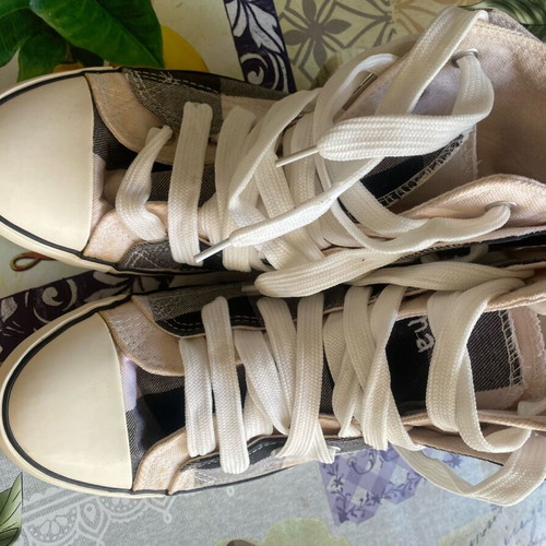 Canvas boots like new, athletic style, size 39