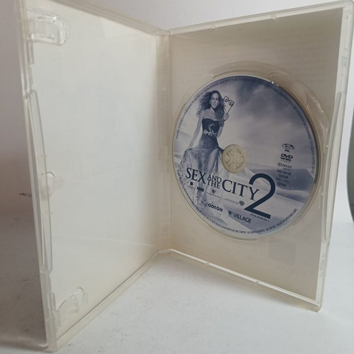 Sex and the City 2 DVD used, romantic with subtitles