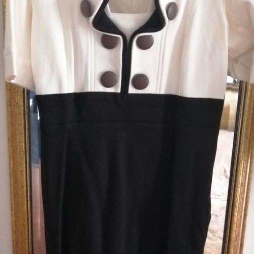 Expensive dress size L used