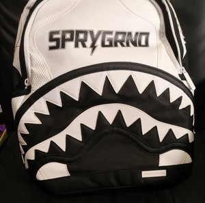 Σπάνιο Backpack Sprayground