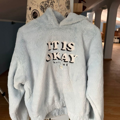 Bershka sweatshirt like new, size S, blue, soft and warm