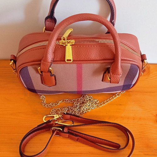 Women's Boston Barrel handbag new with tartan check pattern