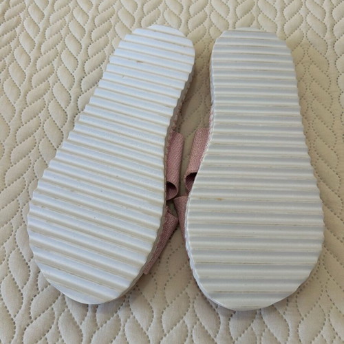 Slippers like new size 37 pink and white