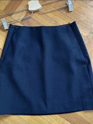 Μίνι φούστα Mango suits μέγεθος 34 μαύρη σαν καινούργια