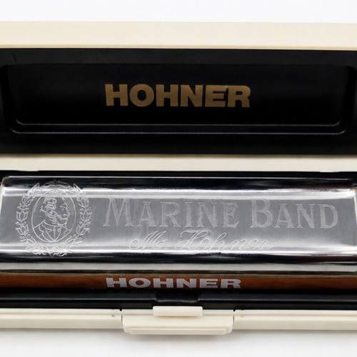 Hohner Marine Band Harmonica in Key F like new with original case