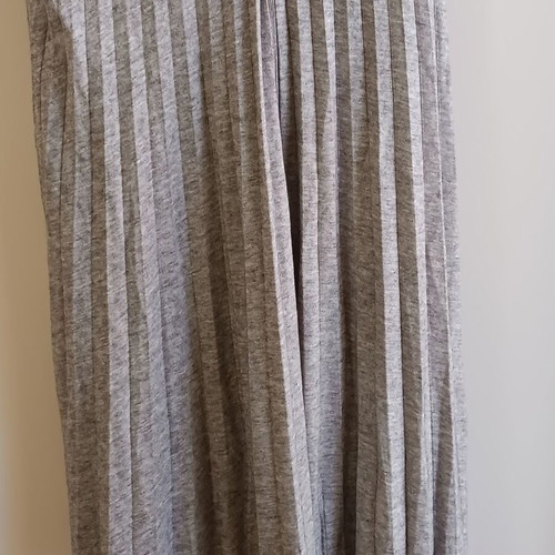 Almost Famous dress size 10 like new, winter, white and gray