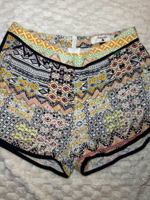 Colorful high-waisted shorts like new, size S 36 8