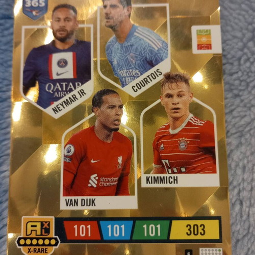 FIFA 365 Invincible card like new
