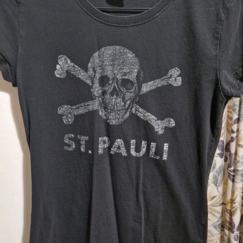 St.Pauli T-shirt black used in good condition, size S