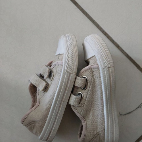 Beige canvas shoes No27 used for boy and/or girl