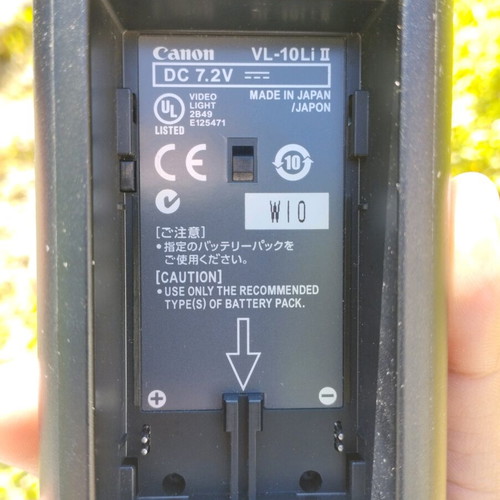 Canon VL-10Li II video light new for professional camcorders